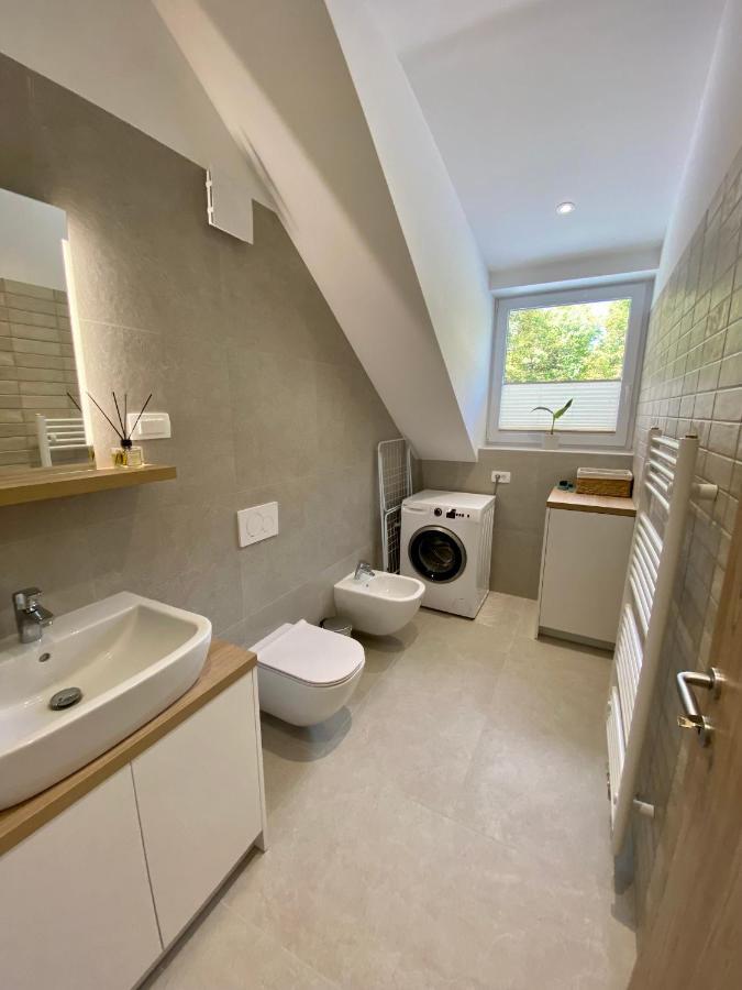 Sunny Oak Estate Apartman Menges